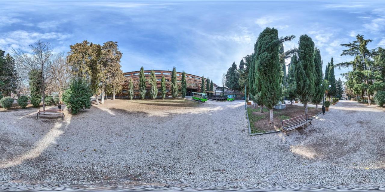 Urban Park Hotels Tbilissi Extérieur photo